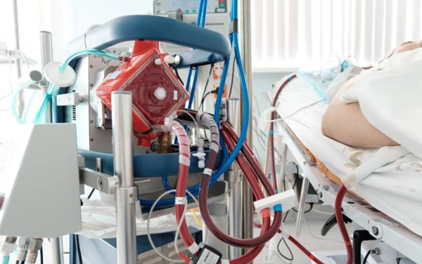 熱點(diǎn) | 填補(bǔ)國(guó)產(chǎn)空白，ECMO迎來(lái)“中國(guó)造”